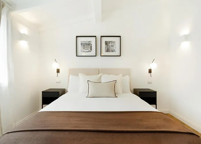 Terrace Boutique - Dolce * Roma