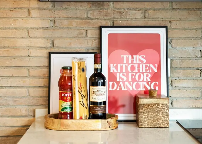 Terrace Boutique - Dolce * Roma